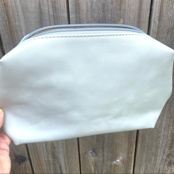 NWOT Moda Luxe Satchel - Picture 6 of 7